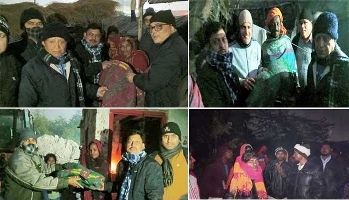 उत्तराखंड सांस्कृतिक समिति ने कड़कड़ाती ठंड में झुग्गी-झोपड़ी बांटे कंबल व गर्म कपड़े